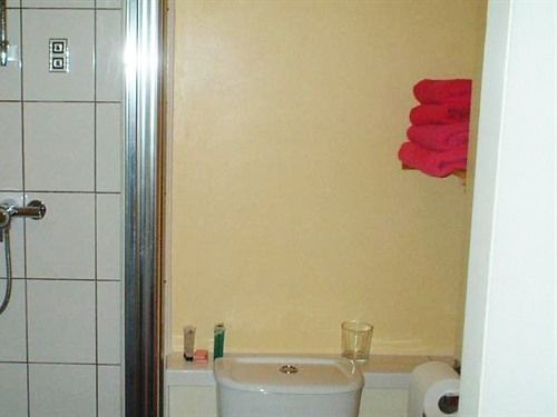Burton Villa Guest House Йорк Экстерьер фото